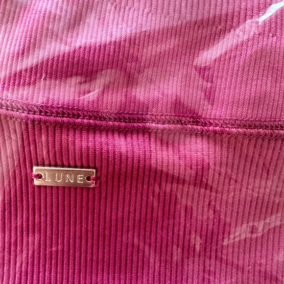 Lune Active LUNA RIB SHORT - WOMEN'S in Red Violet M - Picture 6 of 9